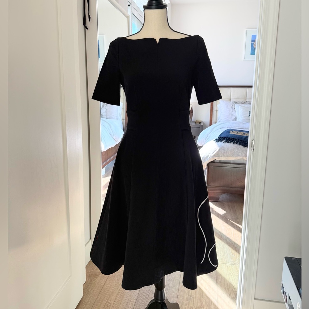 Lulu Guinness Face Dress Black Fit & Flare Red Lips Embroidery UK 10 /USA size 6 - Picture 5 of 15